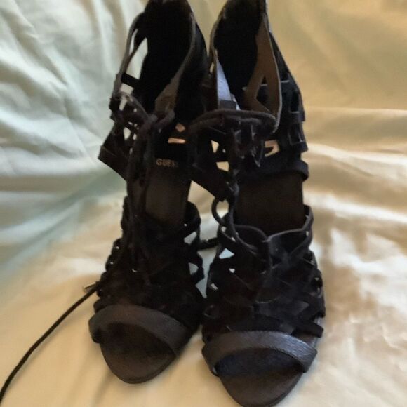 GUESS Gladiator Heels, Size 7 - Picture 2 of 9